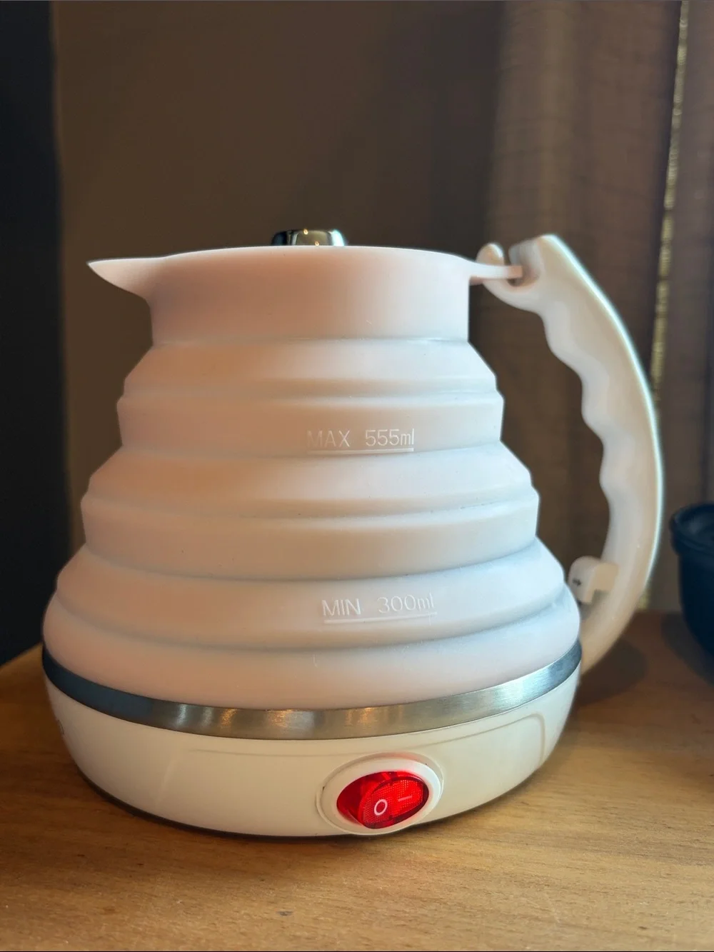 Pink Collapsible Electric Kettle Travel Case